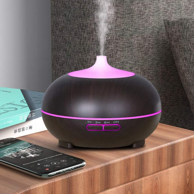 Wooden Aroma Diffuser with Time Setting.jpg