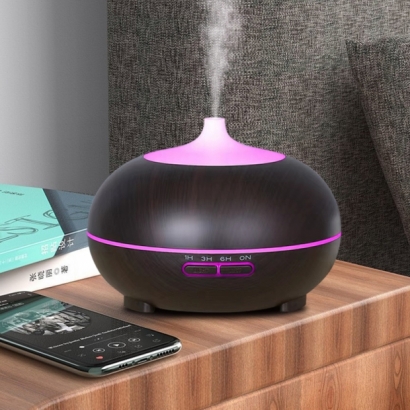 Wooden Aroma Diffuser with Time Setting.jpg